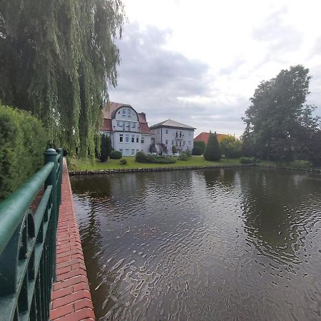 Hotel Schwanenhof Wittenburg Exterior foto